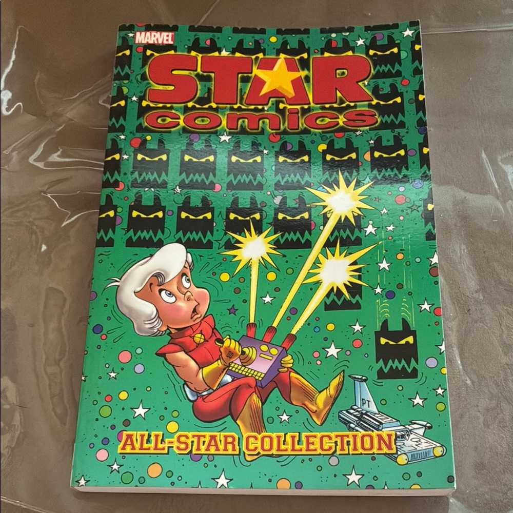Marvel Star Comics All-Star Collection with Green and Red Cover